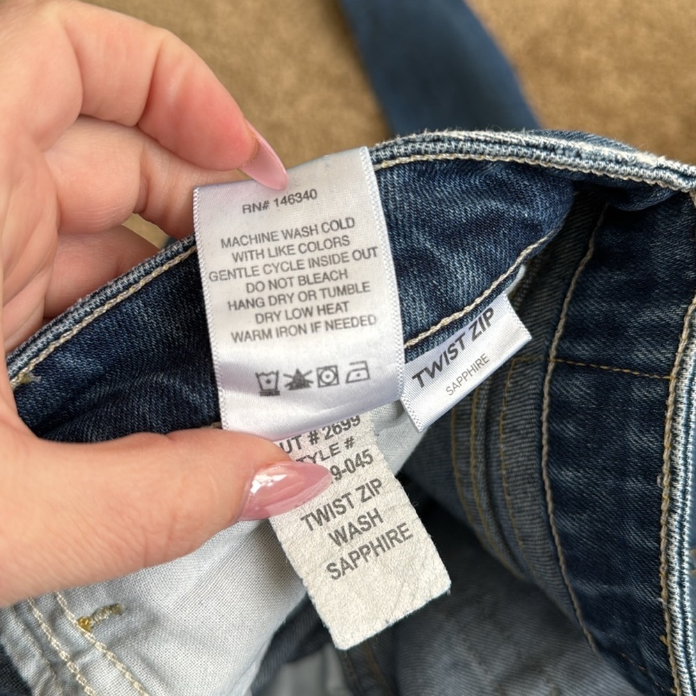 AMO Twist Zip Sapphire Wash Skinny Ankle Jeans - Picture 11 of 11